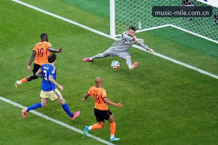 德国队2-1逆转科特迪瓦vs7-1大胜库拉索：纳格尔斯曼的换人密码，藏着怎样的晋级逻辑？